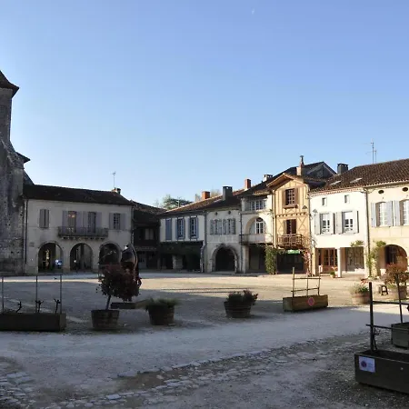 Gite Labastide-D'Armagnac, 5 Pieces, 8 Personnes - Fr-1-360-704 *